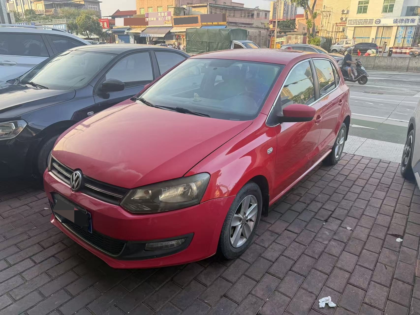 Volkswagen Polo 2013 car image 