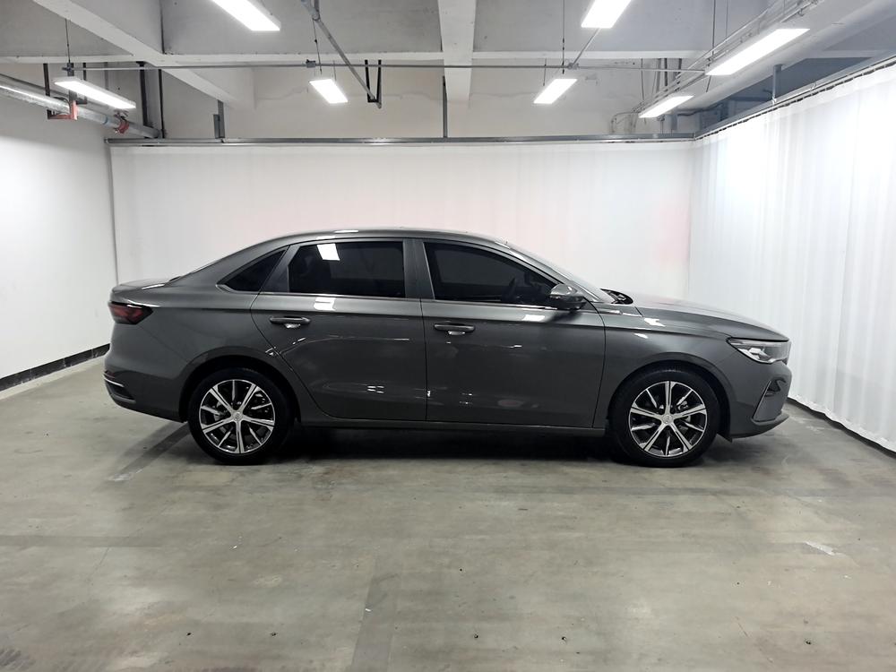 GEELY Emgrand 2023 car image #8