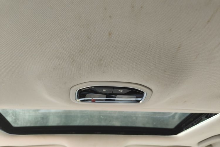GEELY Emgrand 2019 car image #20