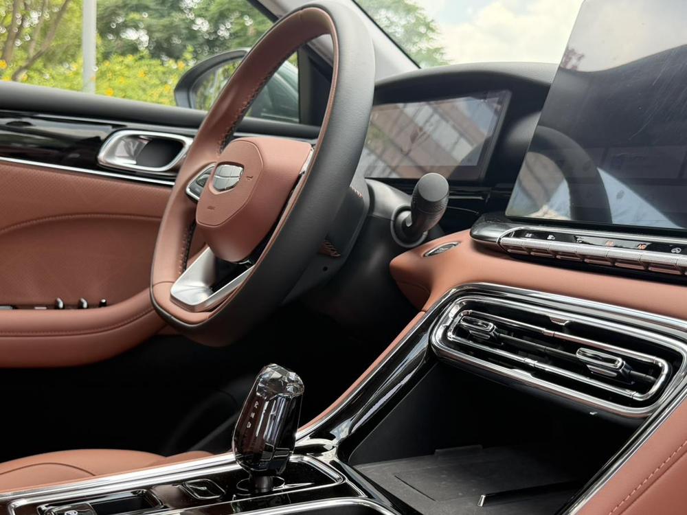GEELY Emgrand 2025 car image #14