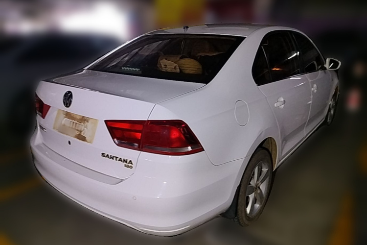 Volkswagen Santana 2016 car image #7