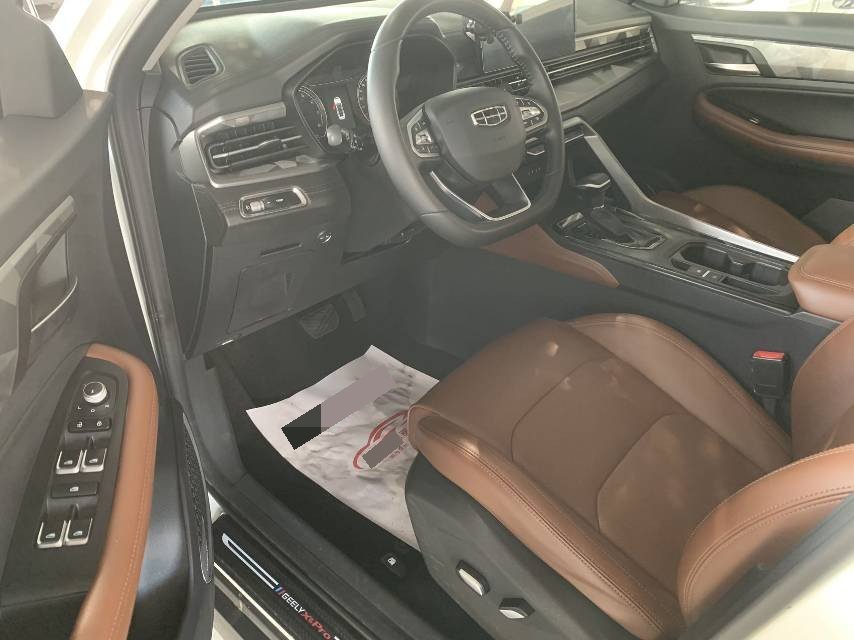 GEELY Vision X6 2021 car image #3