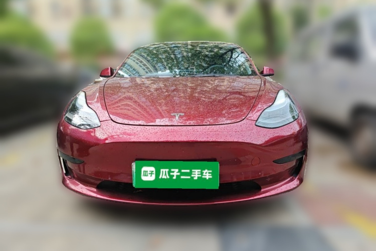 Tesla Model 3 2022 car image #3