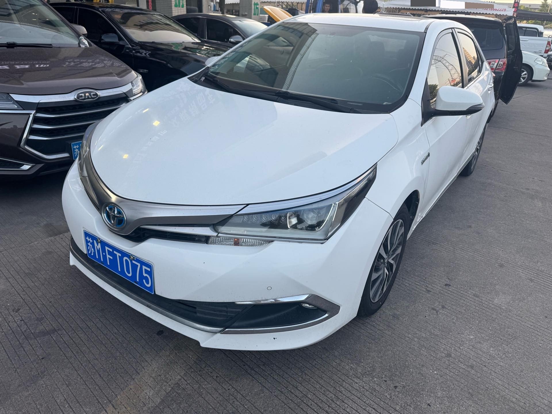 Toyota Corolla 2017 Toyota Corolla 2017 car image