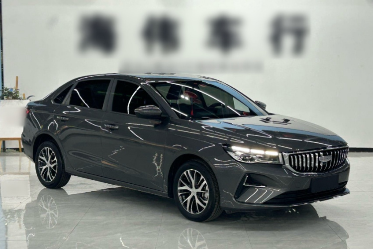 GEELY Emgrand 2025 #4 GEELY Emgrand 2025 car image #4