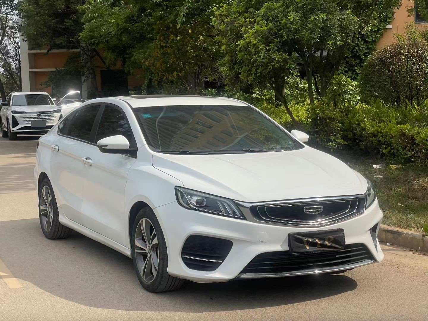 GEELY Binray 2020 image de voiture #9