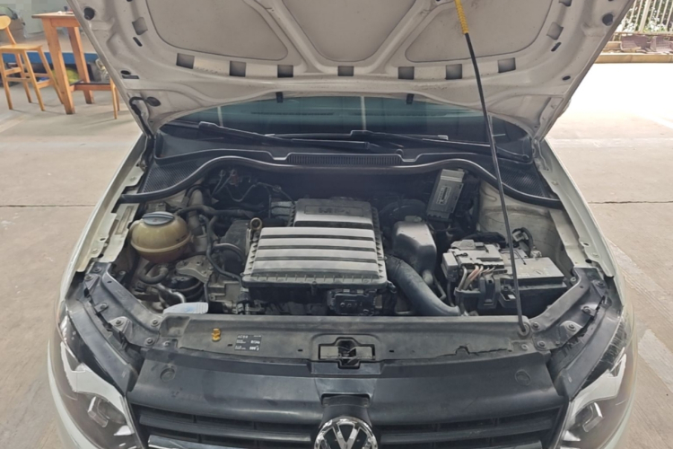Volkswagen Polo 2017 car image #22