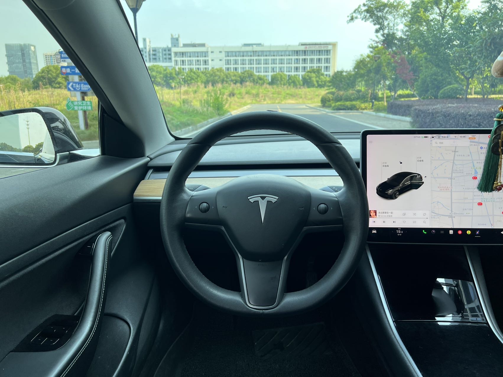 Tesla Model 3 2020 #11 Tesla Model 3 2020 car image #11