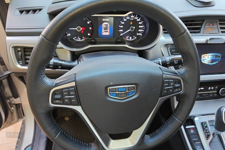 GEELY Emgrand GS 2018 #12 GEELY Emgrand GS 2018 car image #12