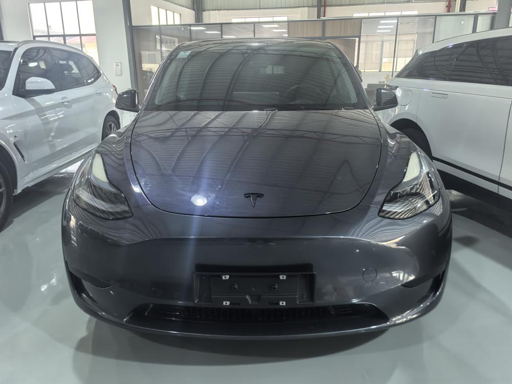 Tesla Model Y 2022 #2 Tesla Model Y 2022 car image #2