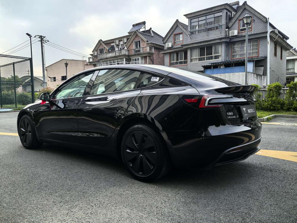 Tesla Model 3 2025 #4 Tesla Model 3 2025 car image #4