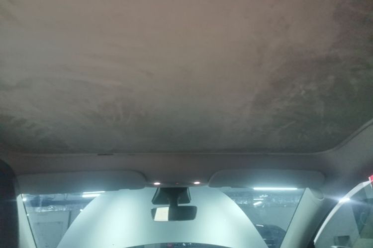 Tesla Model Y 2021 car image #18