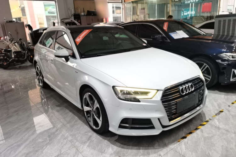 Audi A3 2017 immagine di auto #4