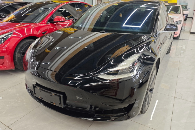 Tesla Model 3 2020 #2 Tesla Model 3 2020 صورة سيارة #2