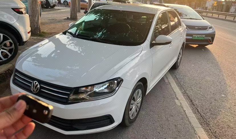 Volkswagen Santana 2022 Volkswagen Santana 2022 صورة سيارة