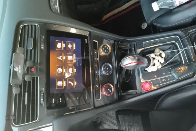 Volkswagen Golf 2020 صورة سيارة #15