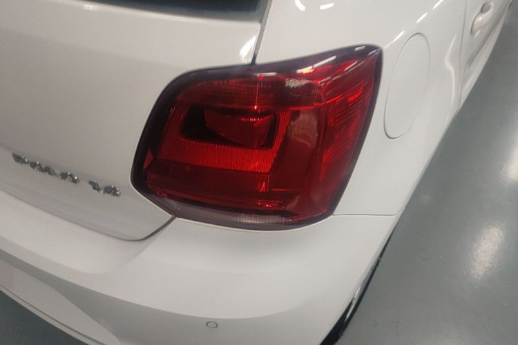 Volkswagen Polo 2015 #8 Volkswagen Polo 2015 car image #8