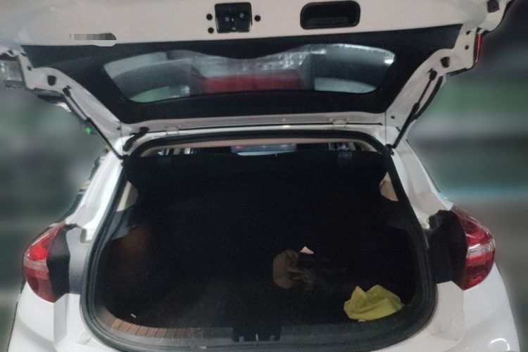 GEELY Emgrand GS 2019 imagem de carro #21