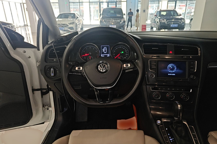 Volkswagen Golf 2017 #11 Volkswagen Golf 2017 car image #11