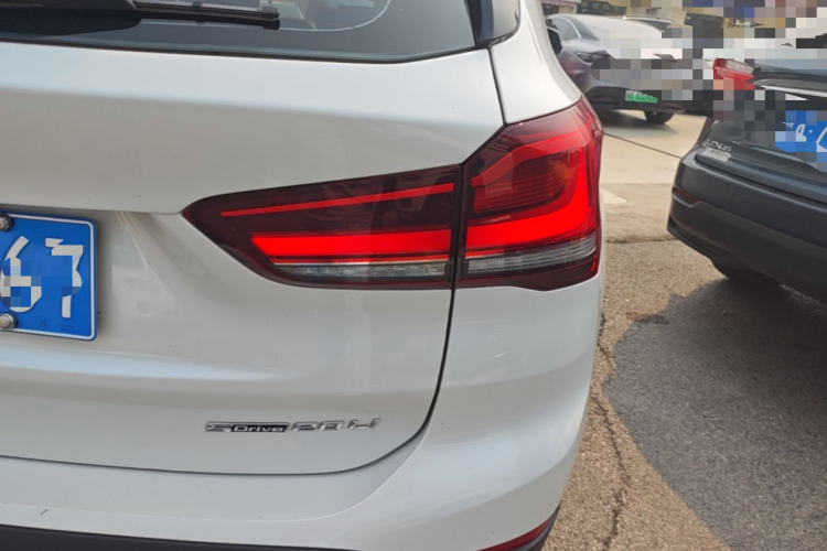 BMW X1 2021 #8 BMW X1 2021 car image #8