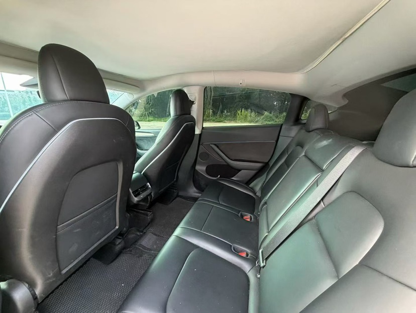 Tesla Model Y 2022 car image #6