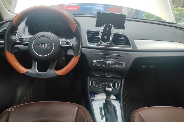 Audi Q3 2017 image de voiture #11