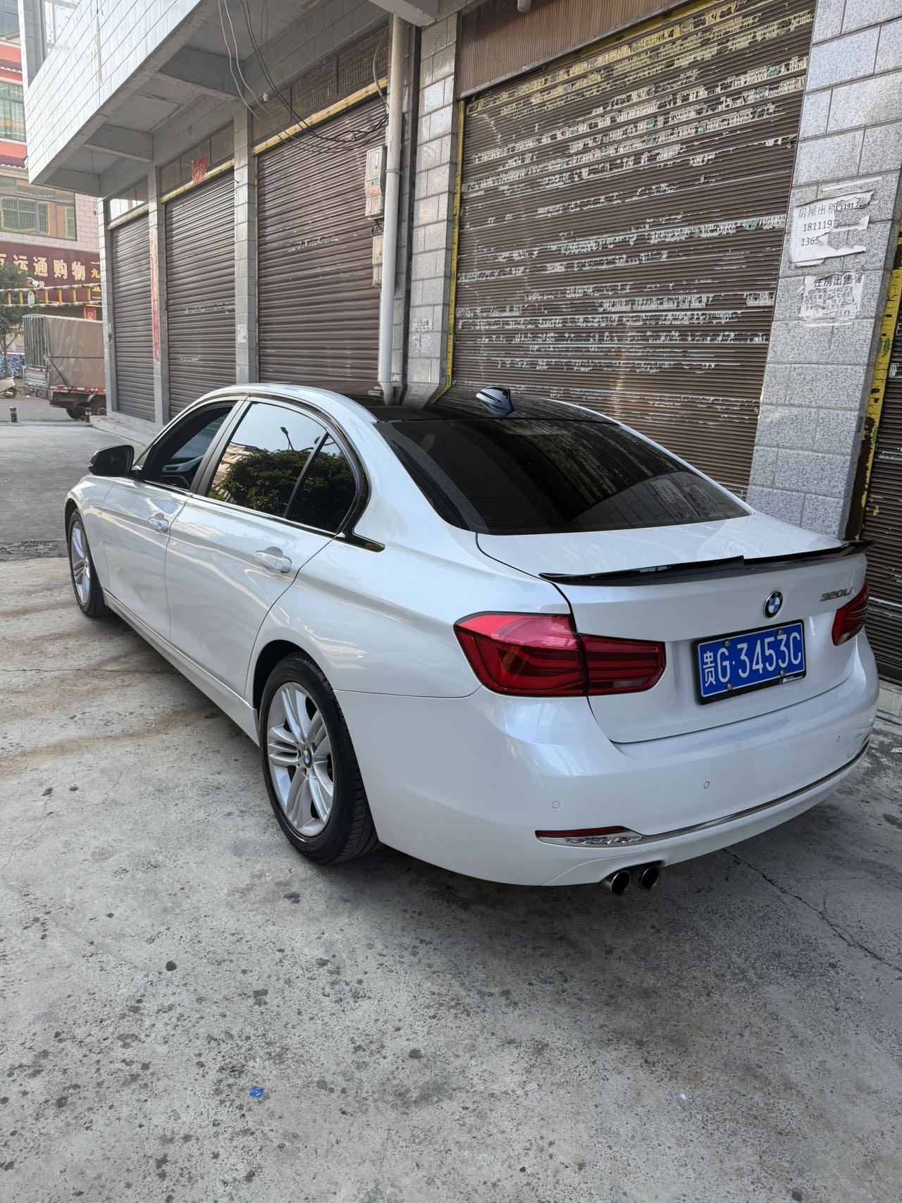 BMW 3 Series 2017 #9 BMW 3 Series 2017 car image #9