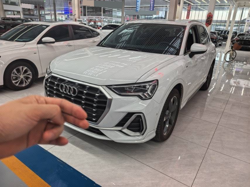 2021 2021 immagine di auto