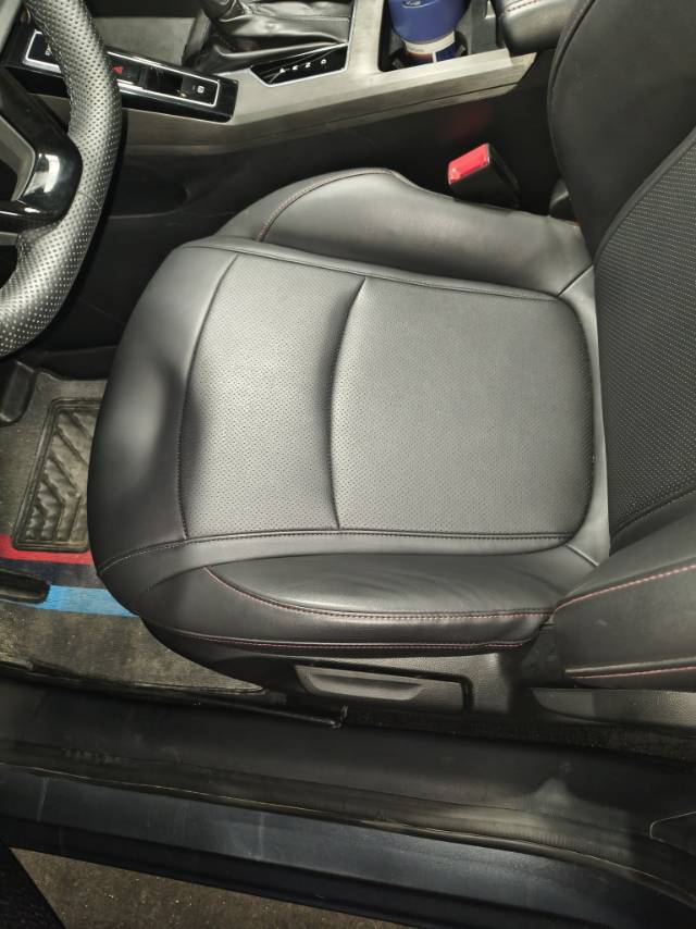 Roewe i5 2024 #4 Roewe i5 2024 car image #4
