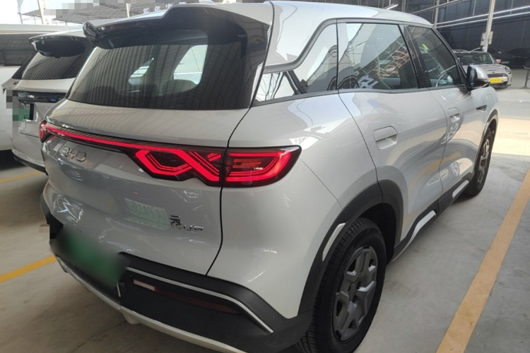 BYD YuanUP 2024 #7 BYD YuanUP 2024 immagine di auto #7