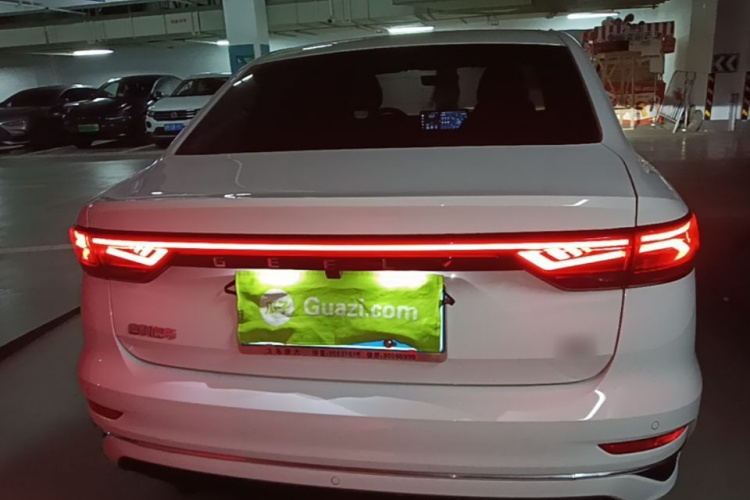 GEELY Emgrand 2024 car image #6