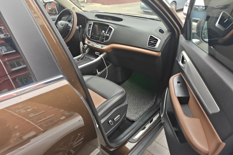 GEELY Vision X6 2019 car image #21
