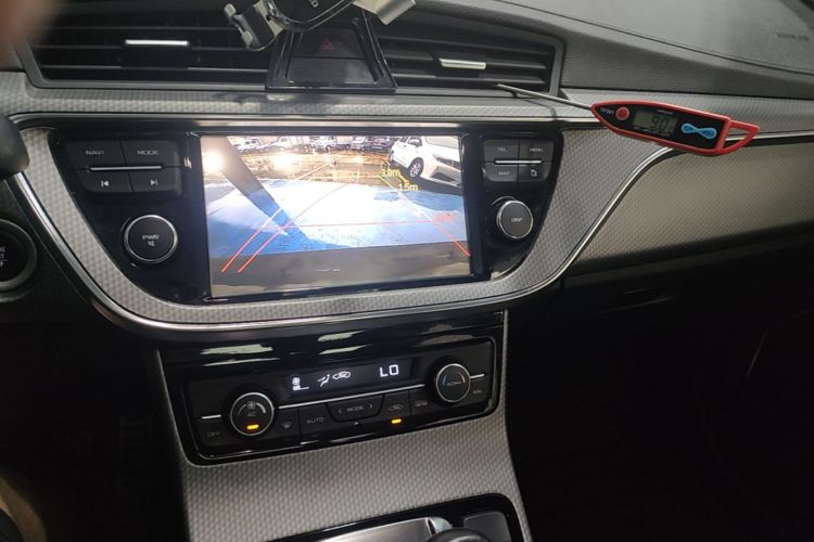 GEELY Emgrand GS 2016 #13 GEELY Emgrand GS 2016 car image #13