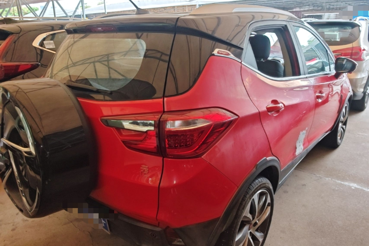 BYD Yuan 2016 #4 BYD Yuan 2016 car image #4