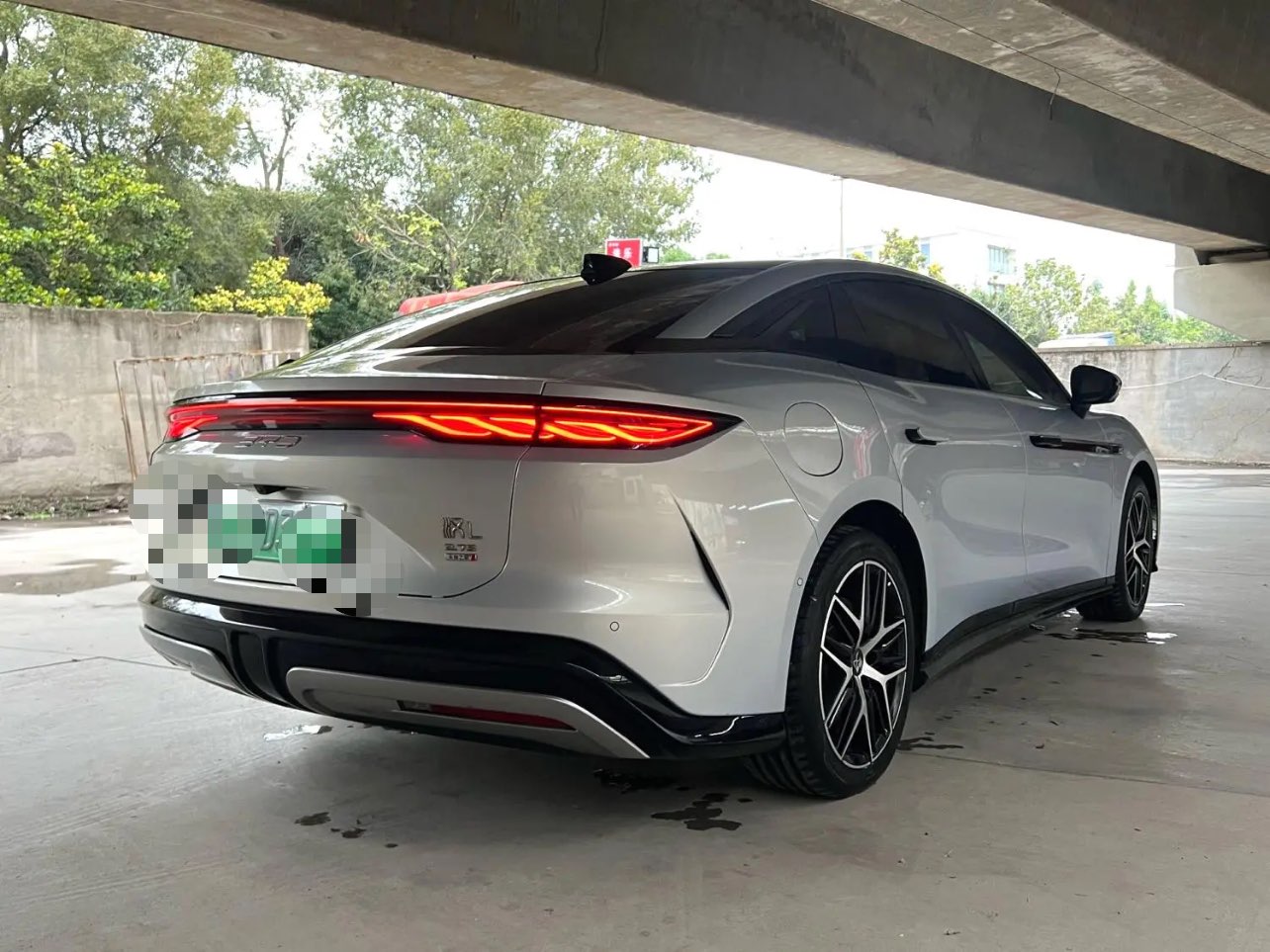 BYD HanL 2025 #6 BYD HanL 2025 صورة سيارة #6