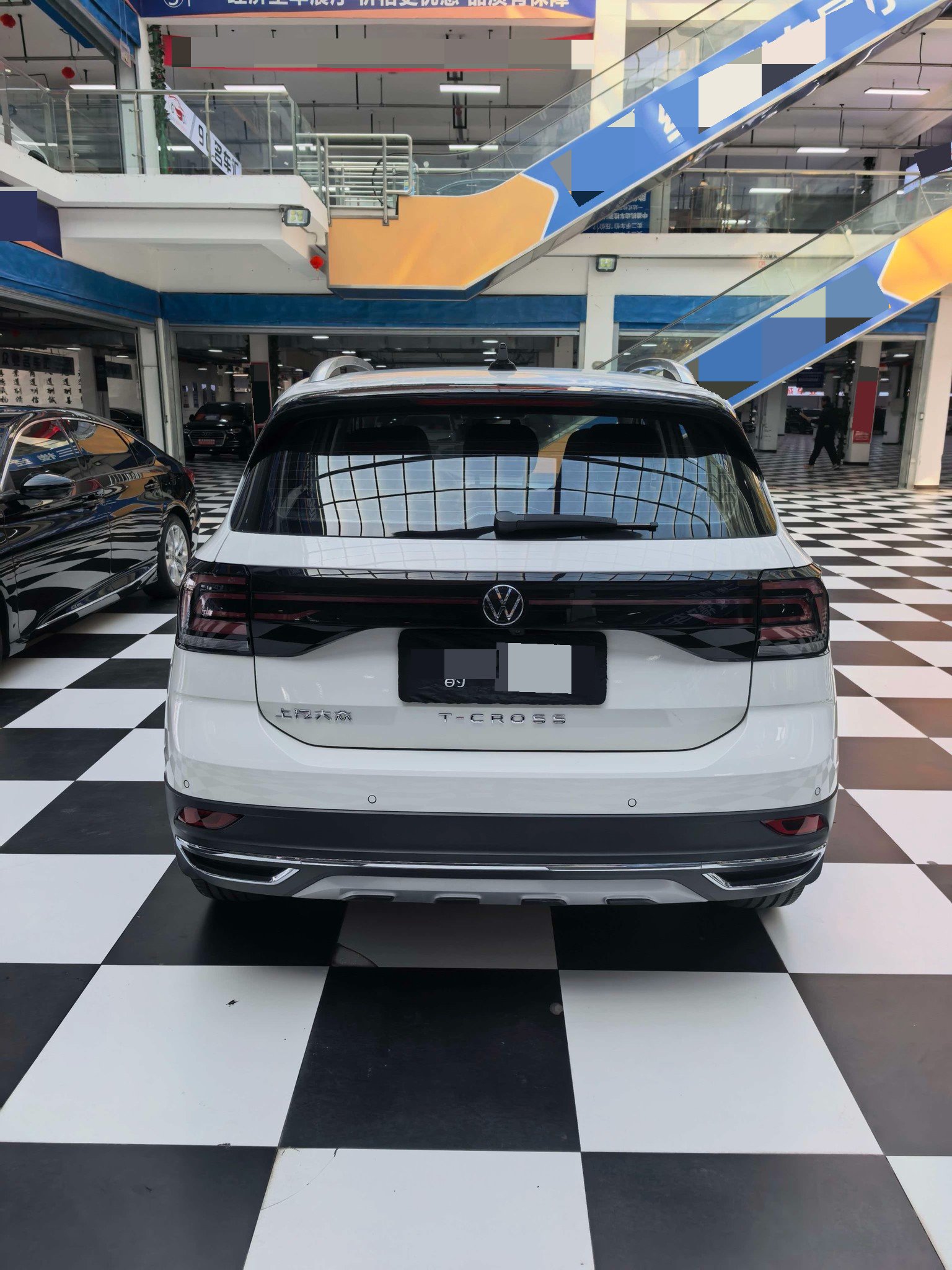 Volkswagen T-Cross 2022 صورة سيارة #13