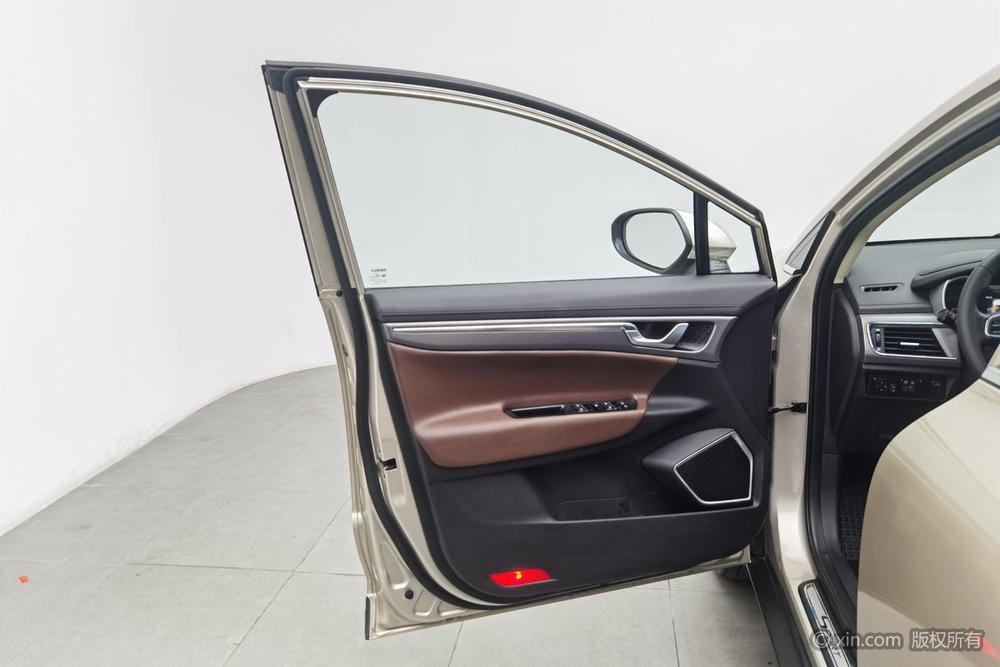 GEELY Emgrand GS 2018 #22 GEELY Emgrand GS 2018 immagine di auto #22