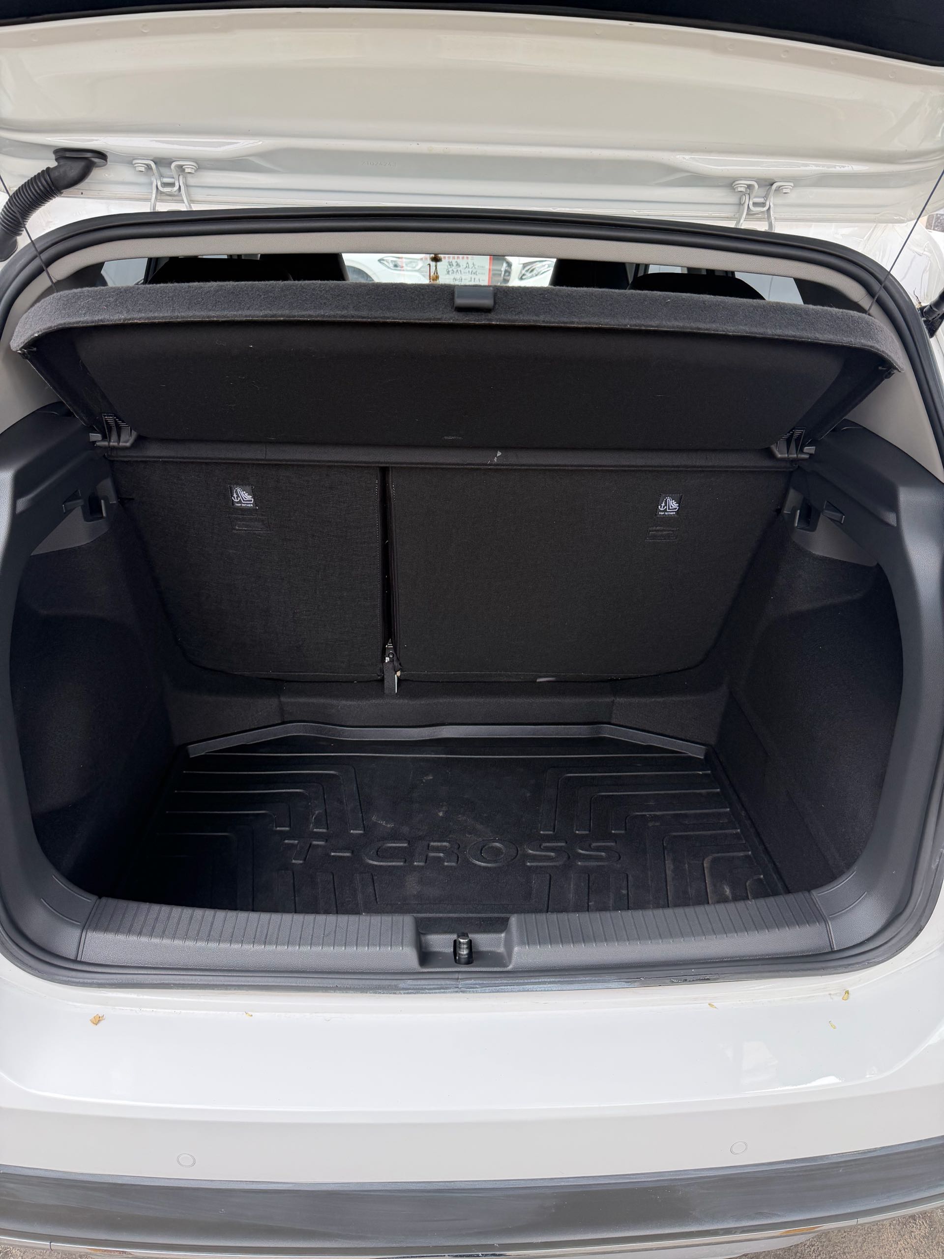 Volkswagen T-Cross 2021 #10 Volkswagen T-Cross 2021 car image #10