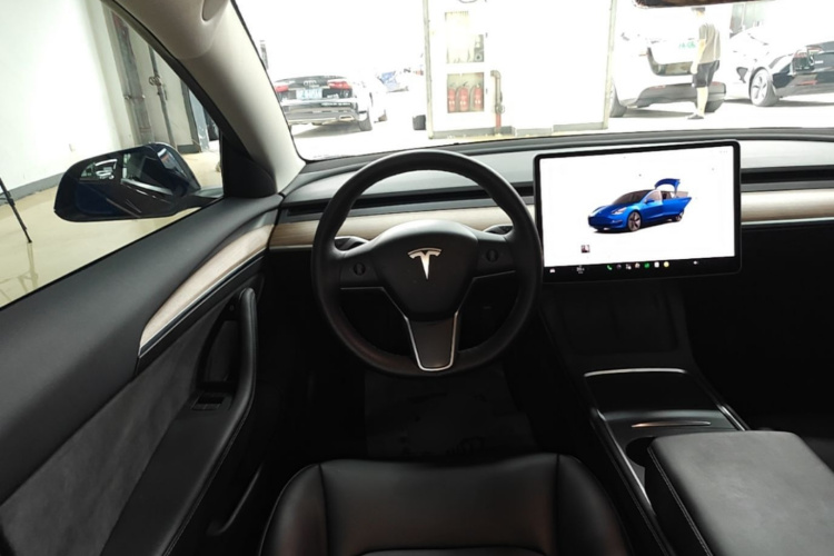 Tesla Model 3 2022 #11 Tesla Model 3 2022 car image #11