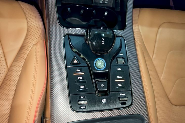 BYD Han 2022 #18 BYD Han 2022 изображение автомобиля #18