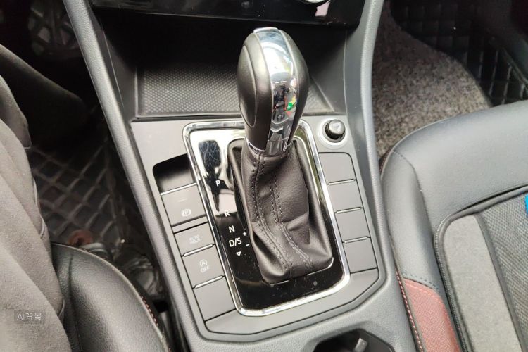 Volkswagen Bora 2020 immagine di auto #16