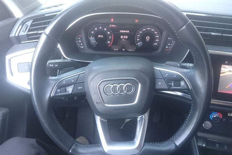 Audi Q3 2020 #11 Audi Q3 2020 car image #11