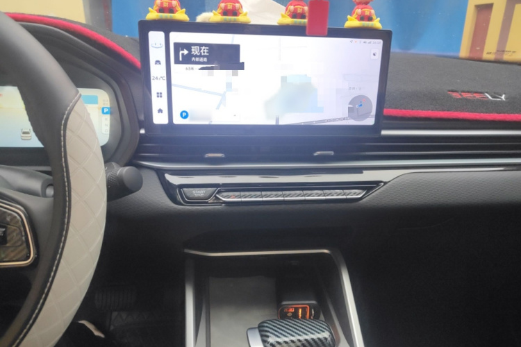 GEELY Emgrand 2025 car image #17