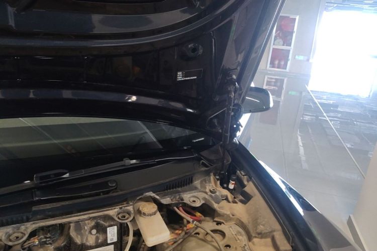Tesla Model 3 2025 #24 Tesla Model 3 2025 car image #24