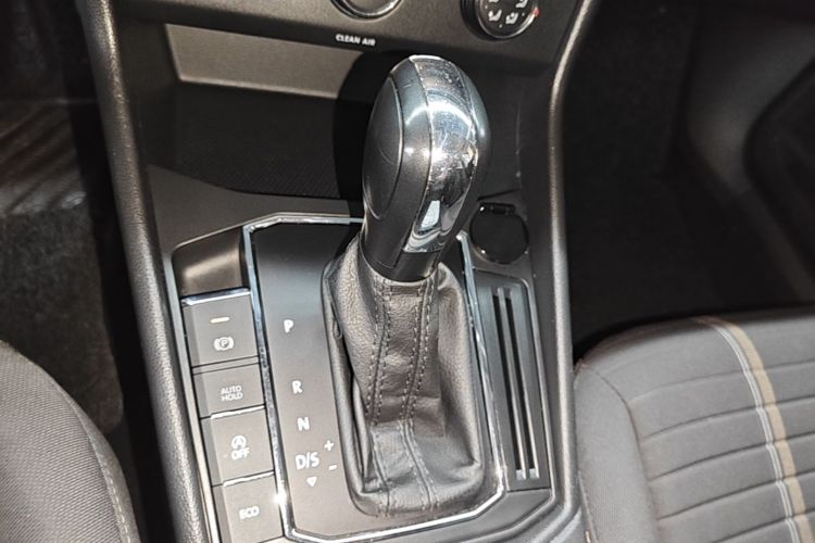 Volkswagen Lavida 2022 #18 Volkswagen Lavida 2022 car image #18