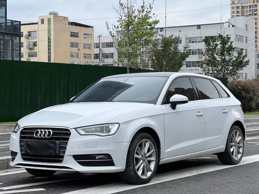 2016 2016 car image