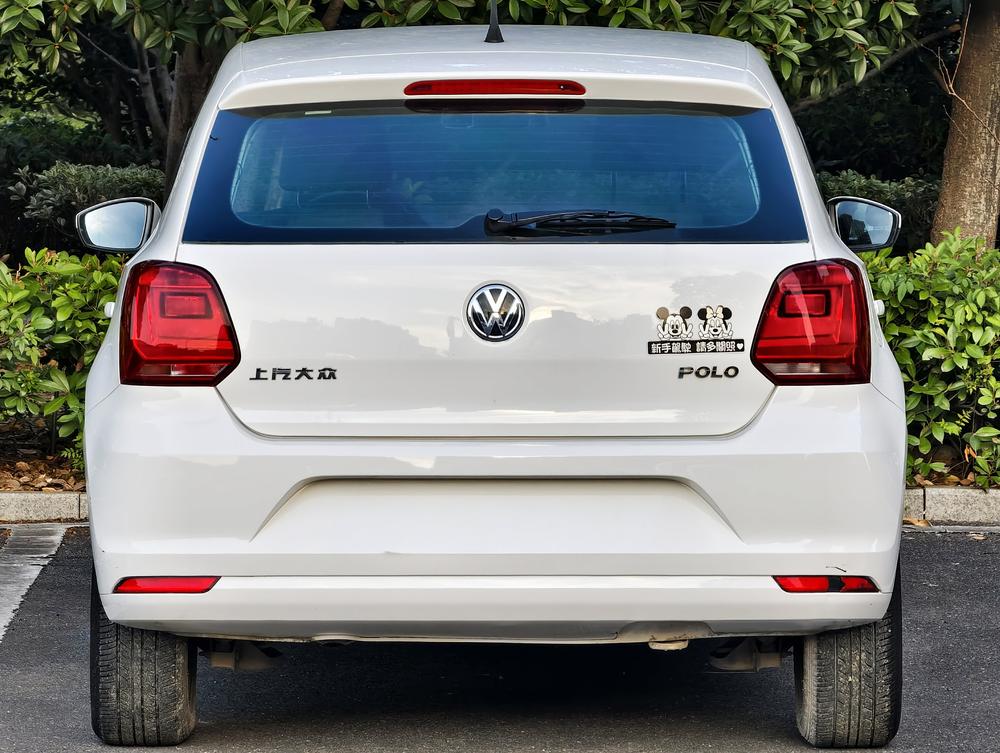 Volkswagen Polo 2017 car image #6