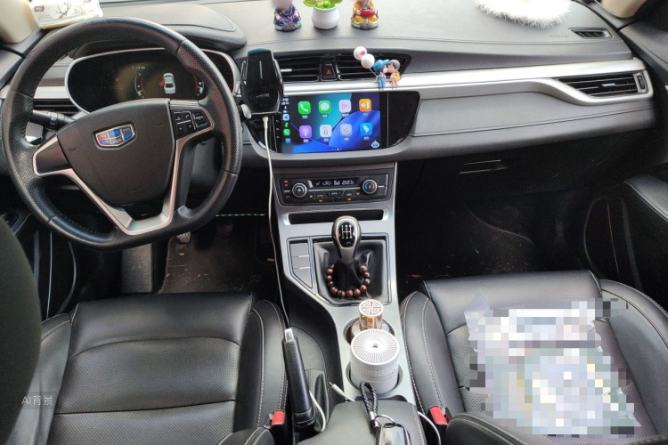 GEELY Emgrand 2019 car image #11