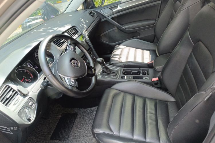 Volkswagen Golf 2015 car image #17