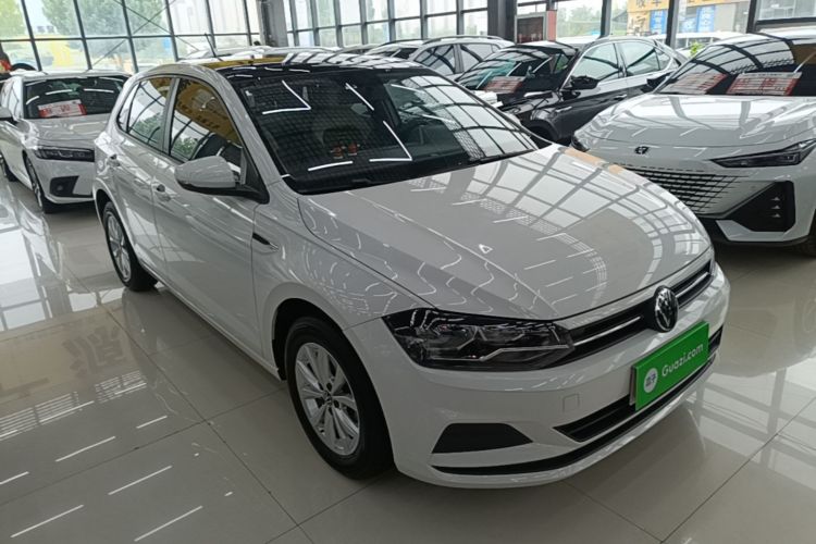 Volkswagen Polo 2022 car image #4